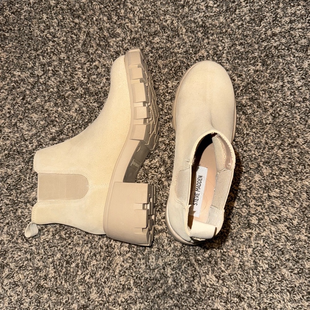 Steve Madden Cream Ankle Booties